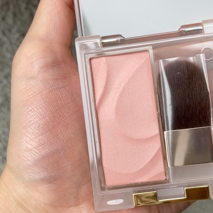 シームレストーン ブラッシュ/excel/パウダーチークを使ったクチコミ（2枚目）