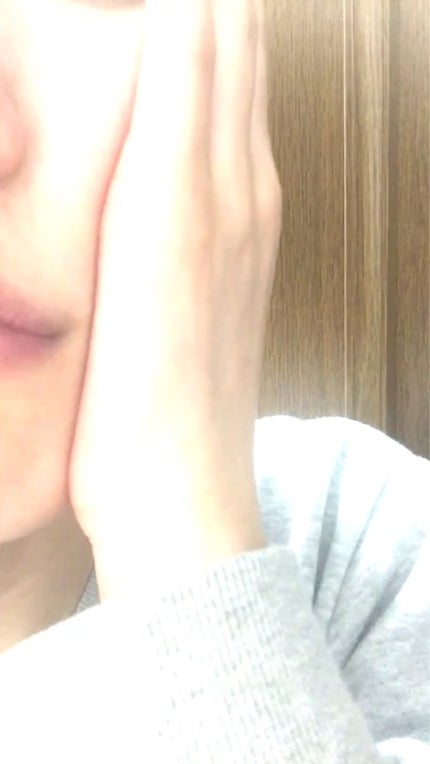 リペア薬用保湿クリーム/コラージュ/フェイスクリームの動画クチコミ4つ目