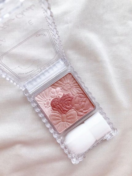 グロウフルールチークス/キャンメイク/パウダーチークの人気ショート動画