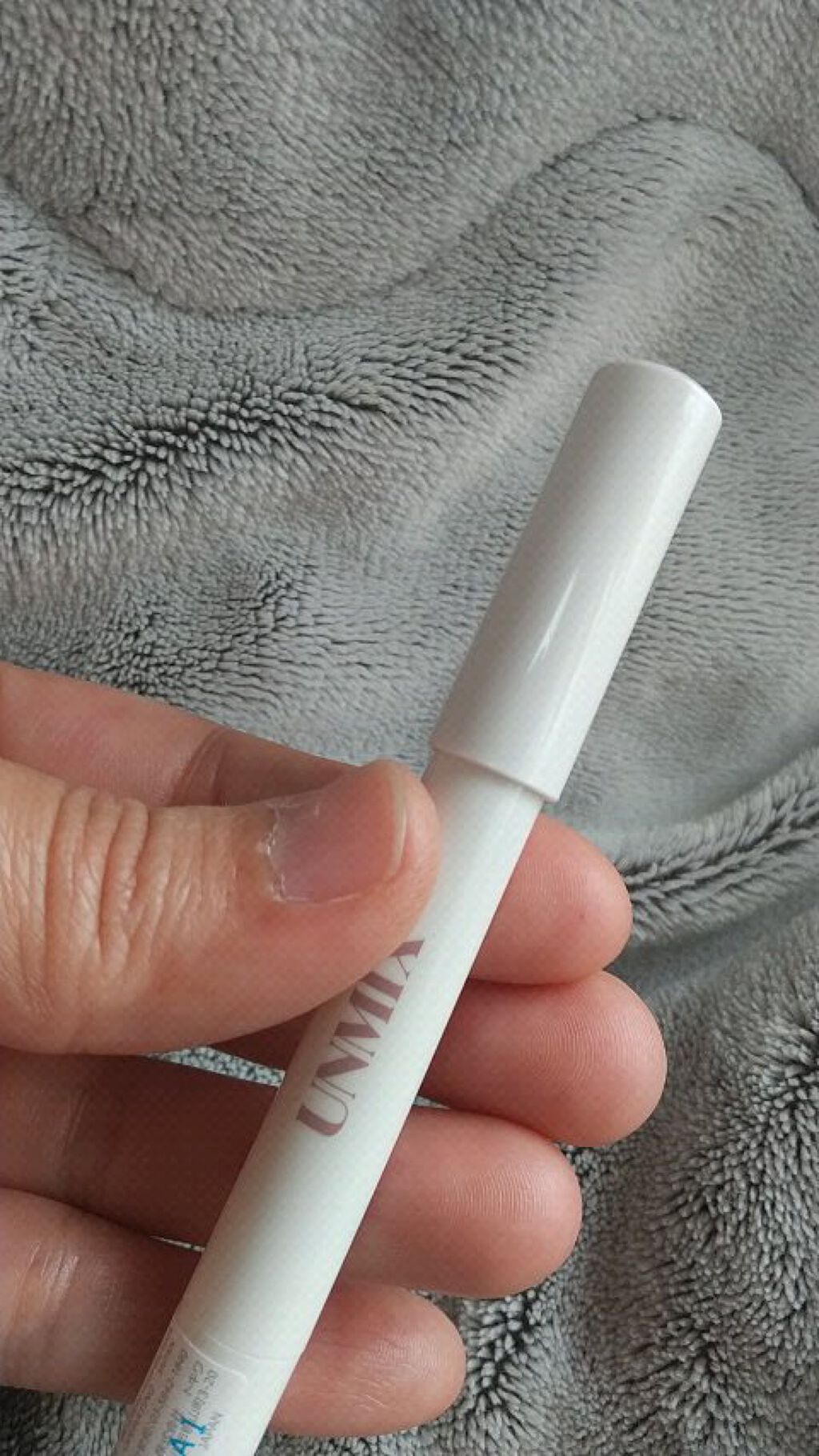 アイシャドーペン/UNMIX/スティックアイシャドウの動画クチコミ1つ目