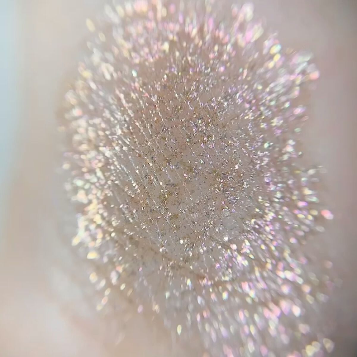 シャインフィックス アイズグリッター/ETUDE/グリッターを使ったクチコミ（2枚目）