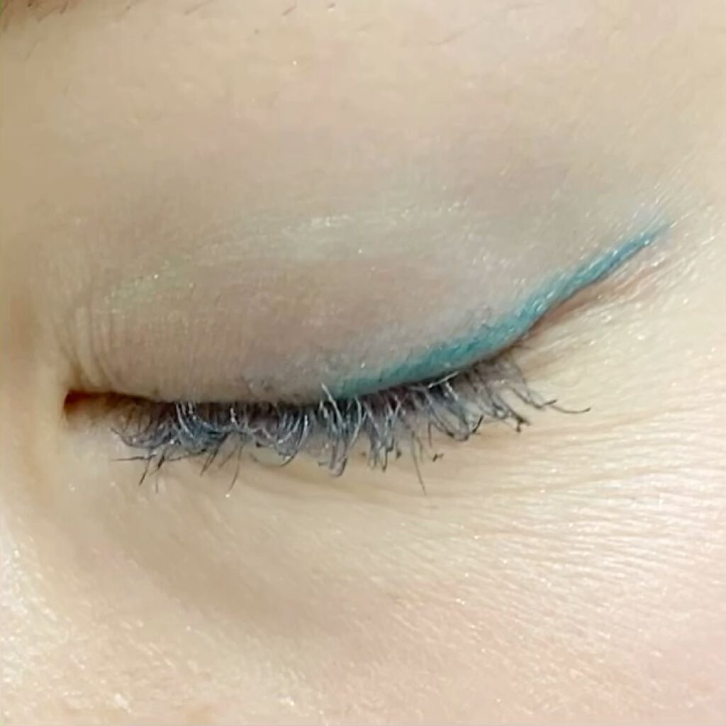 カラーインパクト リキッドライナー/Visée/リキッドアイライナーの動画クチコミ4つ目