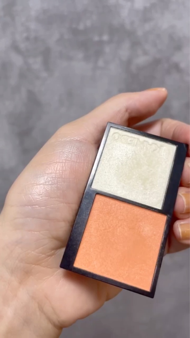 カネボウ ムードブースティングブラッシュ/KANEBO/パウダーチークの動画クチコミ1つ目