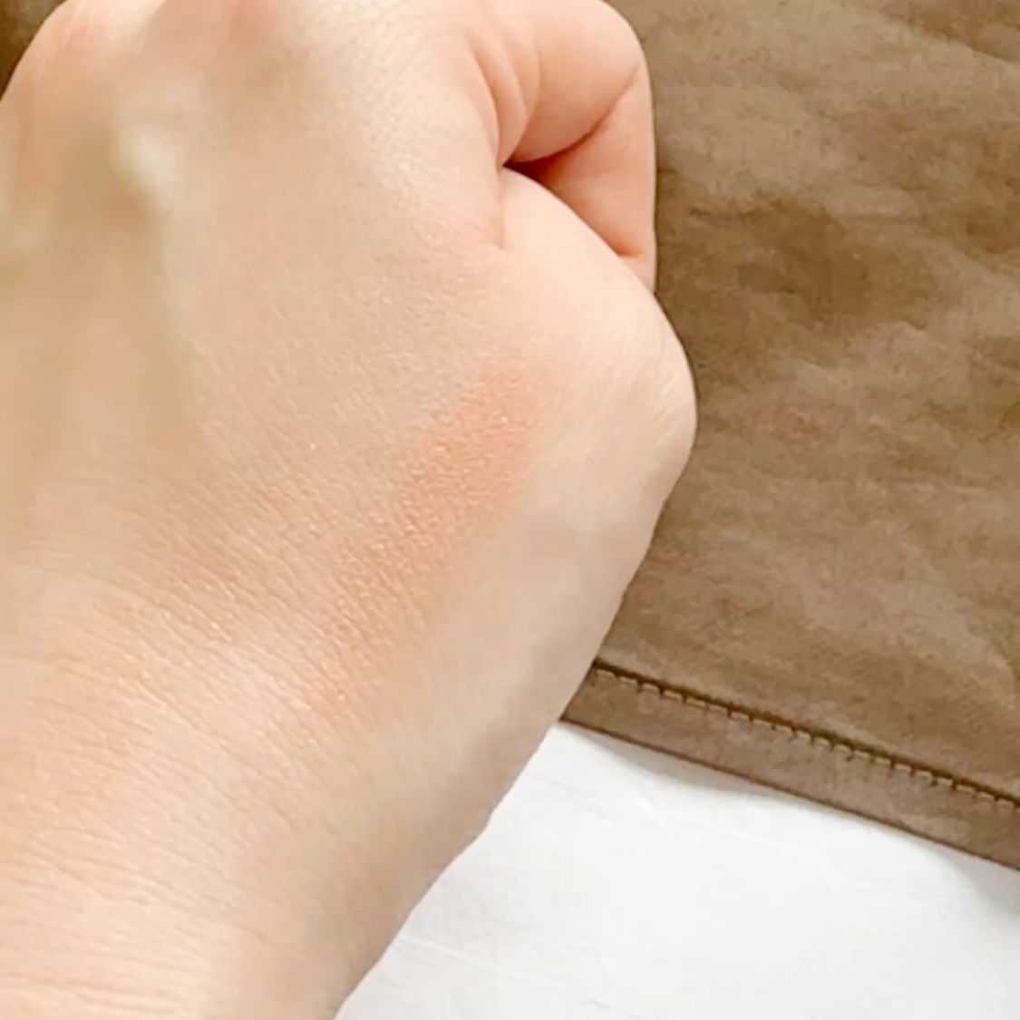 キスミー　フェルム　グロウインチーク　/キスミー/パウダーチークの動画クチコミ2つ目