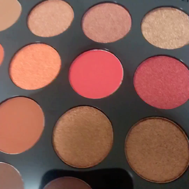 35O2 Second Nature Eyeshadow Palette/Morphe/アイシャドウパレットを使ったクチコミ(2枚目)