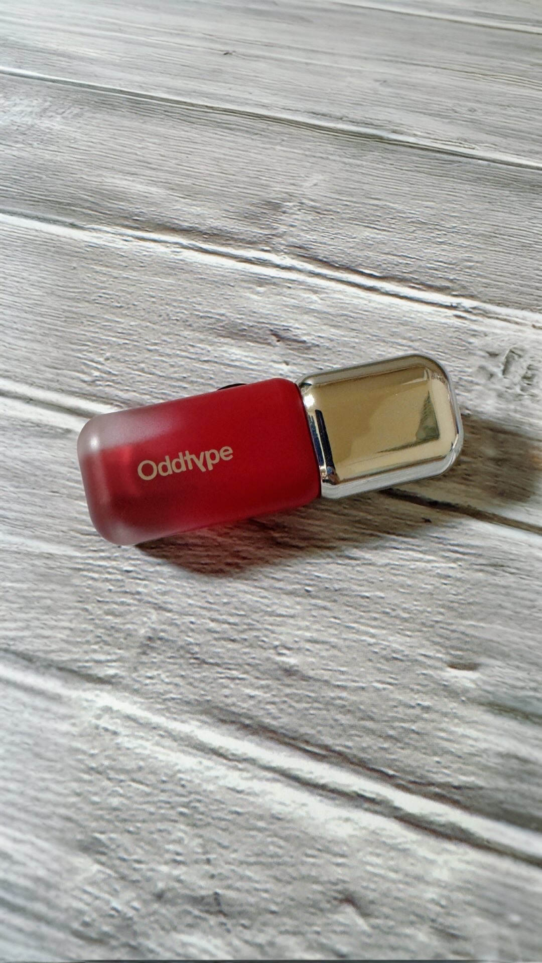 アンシーン バルーンティント/Oddtype/リップティントの動画クチコミ1つ目