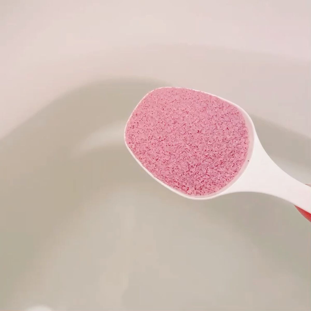 シークリスタルス エプソムソルト 赤ワイン/sea crystals/無機塩系入浴剤の動画クチコミ2つ目