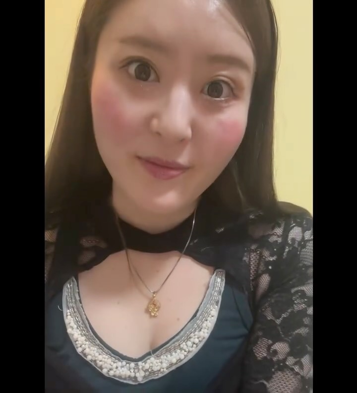 ダルバ ホワイトトリュフバイタルスプレーセラム/ダルバ/ミスト状化粧水の人気ショート動画