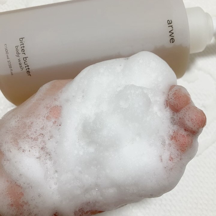 ビターバターボディーウォッシュ/arwe/ボディソープを使ったクチコミ（2枚目）