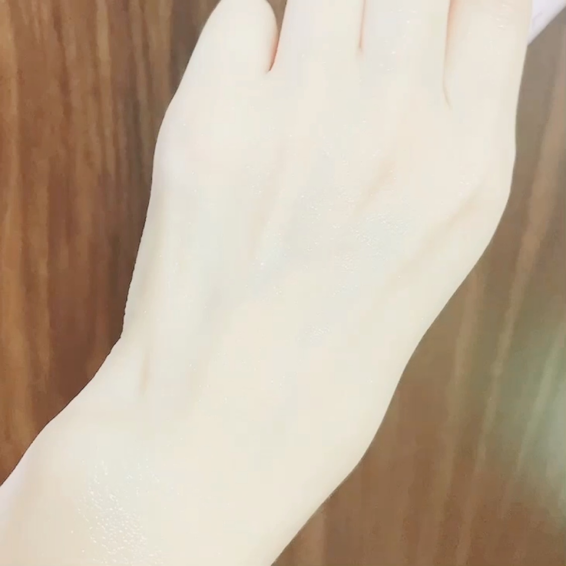 SE:CRUNO グロッシーパールジェル ロメリア469/SE:CRUNO/ボディローションの動画クチコミ2つ目