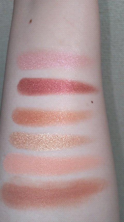 オールザットグリターズ ライトリフレクティング チークパレット /NARS/パウダーチークの動画クチコミ3つ目