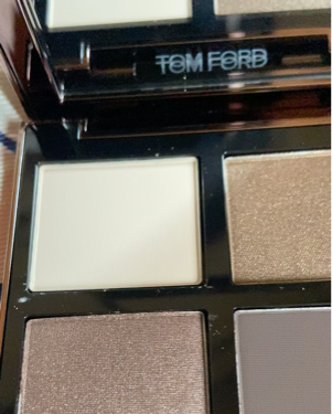 アイ カラー クォード/TOM FORD BEAUTY/パウダーアイシャドウを使ったクチコミ（3枚目）