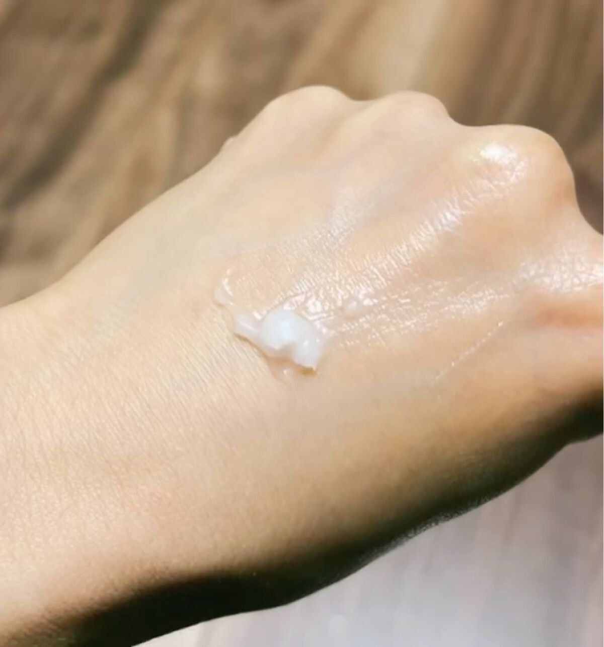 北海道純馬油プレミアムゴールド120 /北海道ラボ/その他スキンケアの動画クチコミ1つ目