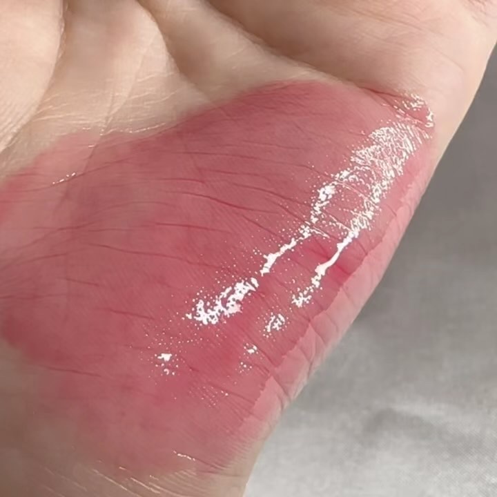 マッドピーチグロウフィットムードグロス/MAD PEACH/リップグロスを使ったクチコミ（3枚目）