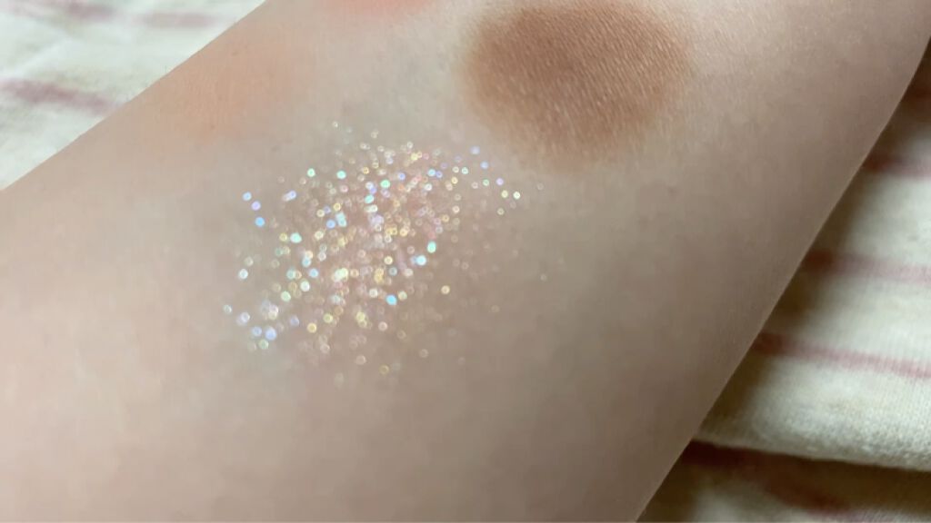 ベターザンアイズ/rom&nd/アイシャドウパレットを使ったクチコミ（3枚目）