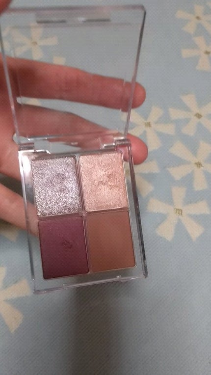 4色アイシャドウパレット/aZTK/アイシャドウパレットを使ったクチコミ(4枚目)