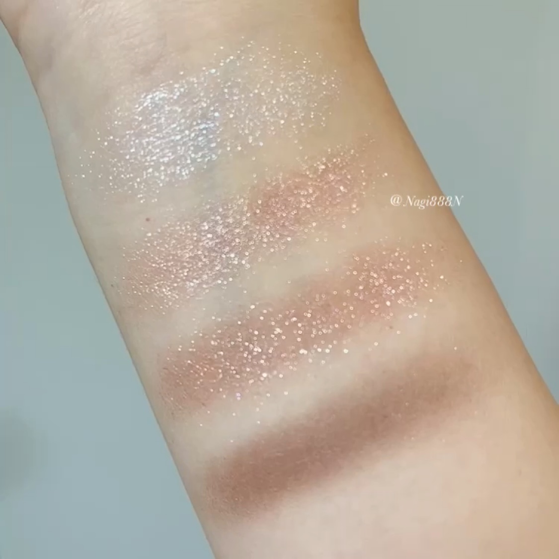 シグニチャー カラー アイズ/SUQQU/アイシャドウパレットを使ったクチコミ（3枚目）