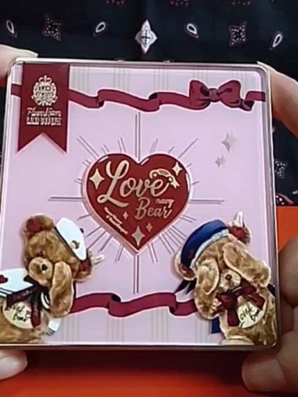 Love Bear 9色 アイシャドウパレット/FlowerKnows/アイシャドウパレットの人気ショート動画