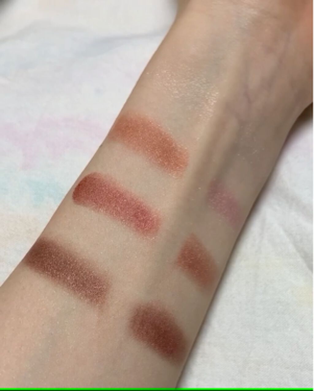 シルキースフレアイズ/キャンメイク/アイシャドウパレットを使ったクチコミ（2枚目）