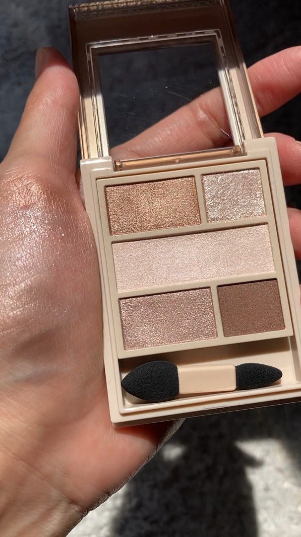 ダブル ムード アイズ/Visée/アイシャドウパレットの動画クチコミ3つ目