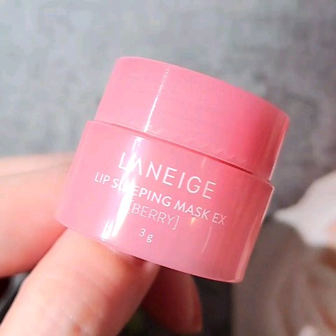 リップスリーピングマスク/LANEIGE/リップバームの人気ショート動画