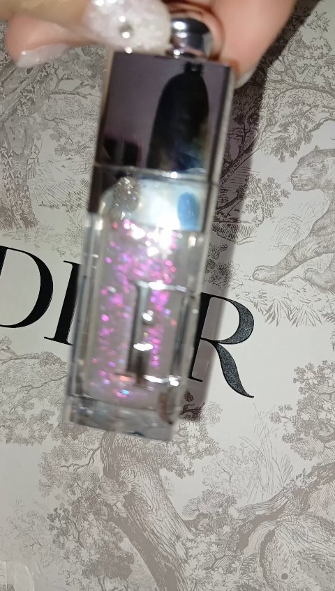 ディオール アディクト ロージー グロウ（オードゥ パルファン）/Dior/香水を使ったクチコミ（3枚目）