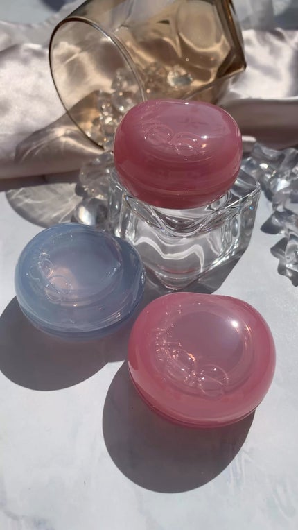 フィー リップアンドチーク グローイジェリーポット/fwee/リップグロスの人気ショート動画