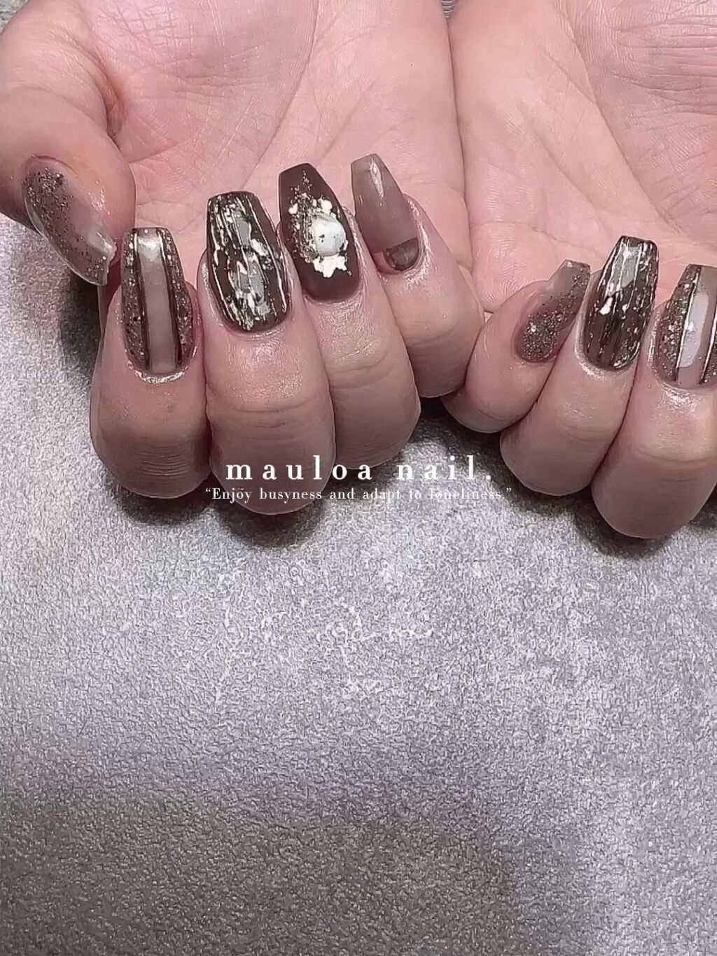 #ネイル,#オータムネイル,#アートネイル,#海ネイル,#ミラーアートネイル,#アニマルネイル,#秋ネイル,#細フレンチネイル,#サマーネイル,#ジュエリーネイル,#ミラーネイル,#手書きアートネイル,#グレージュネイル,#ブラウンネイル,#ミラーネイル,#秋ネイル,#天王寺ネイル,#黒フレンチネイルのネイルデザイン