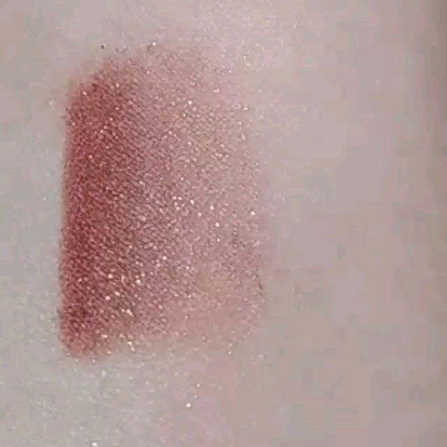 シャドウライナー/ettusais/スティックアイシャドウの動画クチコミ2つ目