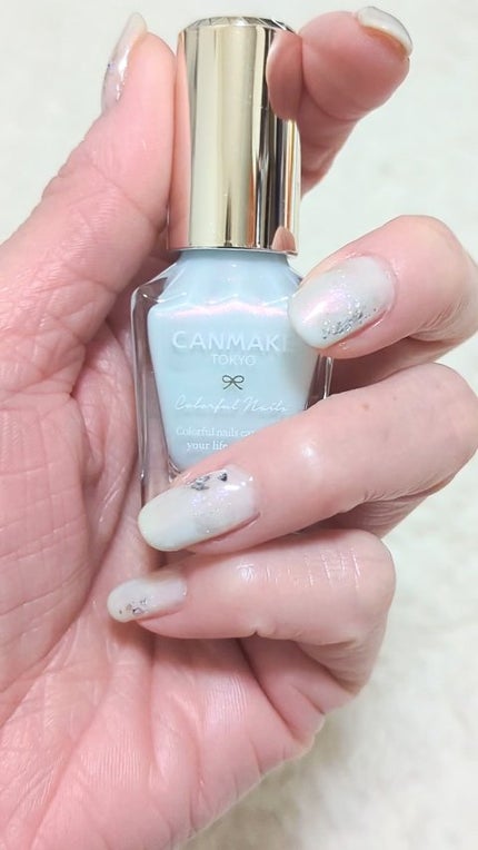 カラフルネイルズ/キャンメイク/マニキュアの人気ショート動画