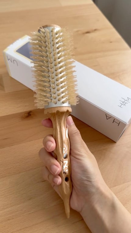 ロールブラシ/HAUM/ヘアブラシの人気ショート動画