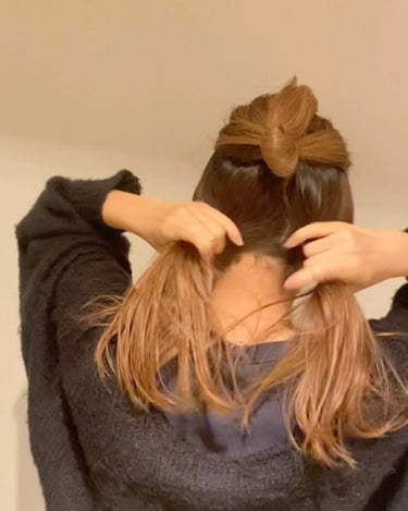 AYO hair on LIPS 「【お団子３つ作るだけでボリュームUP】『今日髪どうする？』を3..」（2枚目）