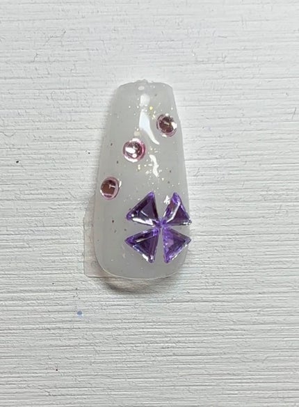 ジェルネイルDA/IDATE/ジェルネイルの動画クチコミ2つ目