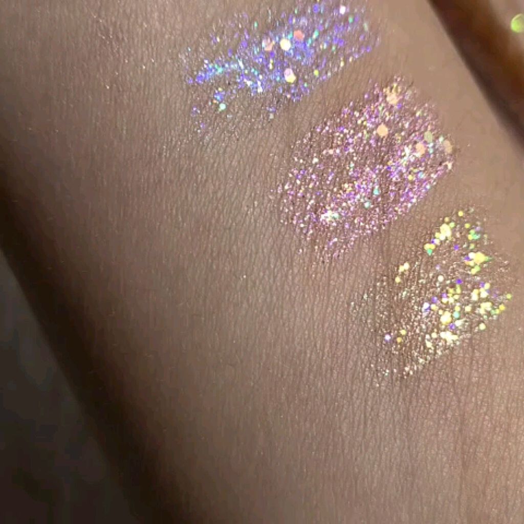 リキッド グリッター シャドウ/rom&nd/グリッターを使ったクチコミ（3枚目）