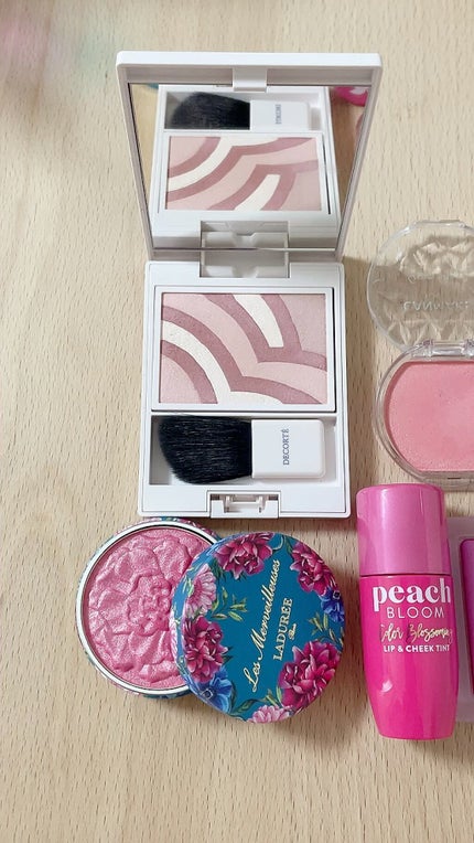 ピーチブルーム リップ & チーク ティント/Too Faced/リキッドチークを使ったクチコミ(1枚目)