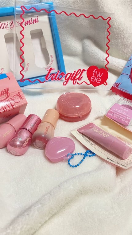 フィー 3Dボリューミングティント/fwee/リップティントの人気ショート動画