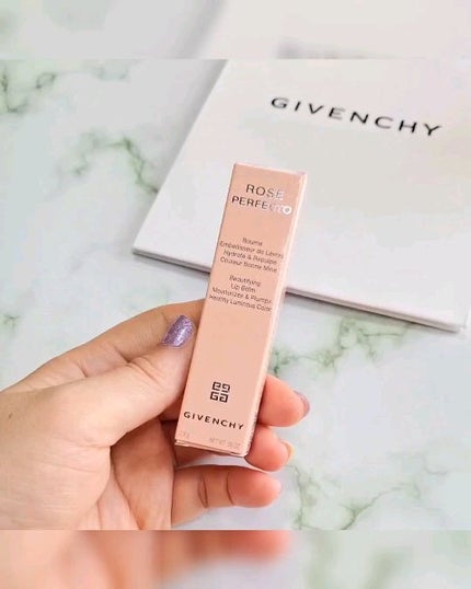 ローズ・パーフェクト/GIVENCHY/リップバームの人気ショート動画