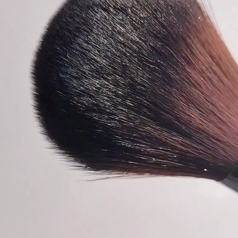 VELVET POWDER BRUSH 423F/Studio17/メイクブラシの動画クチコミ3つ目