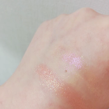 グリッタープリズム シャドウ/MISSHA/グリッターを使ったクチコミ（3枚目）