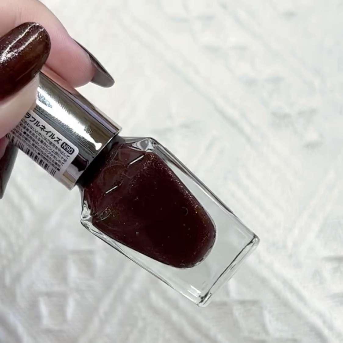 カラフルネイルズ/キャンメイク/マニキュアの動画クチコミ2つ目