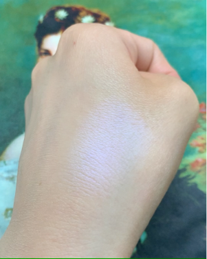 HIGHLIGHTER EYES + FACE/LOOK BY BIPA/パウダーハイライトの動画クチコミ1つ目