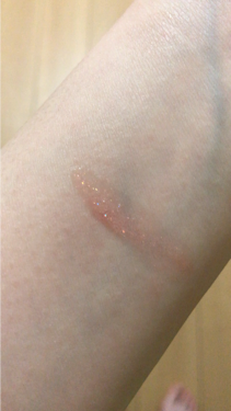 38°C / 99°F リップトリートメント (リップ美容液)/UZU BY FLOWFUSHI/リップケアを使ったクチコミ（2枚目）