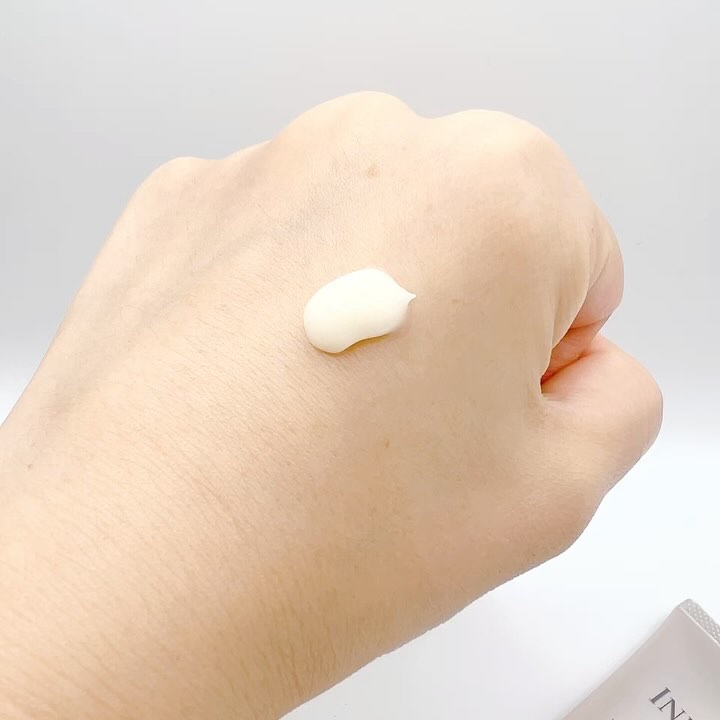 インフィニティ　ビューティーハンドセラム リンクル＆ブライト [医薬部外品]/インフィニティ/ハンドクリームを使ったクチコミ（3枚目）