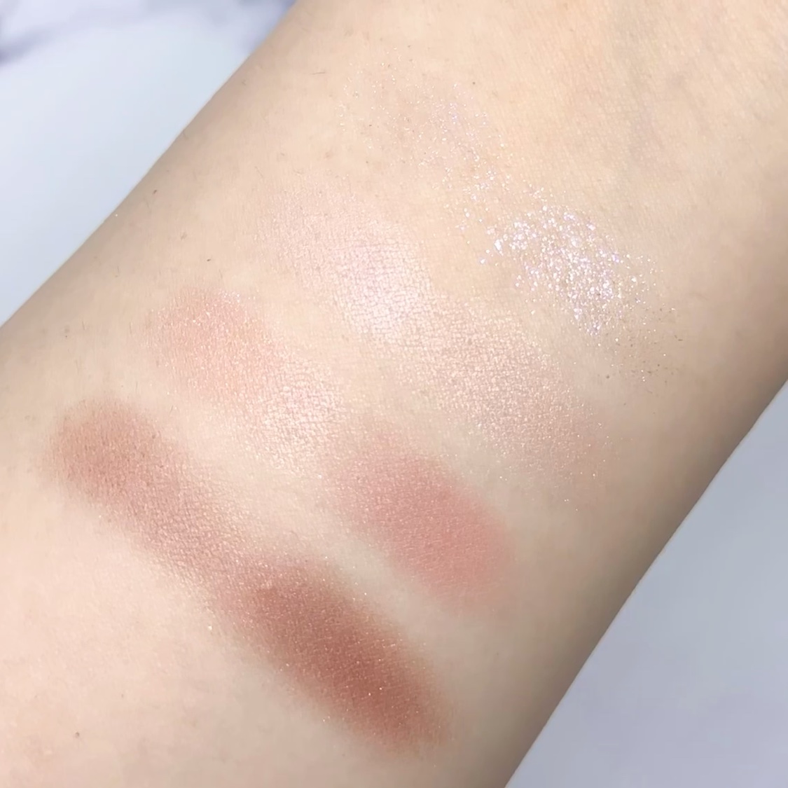 ペールトーンアイシャドウ/CEZANNE/アイシャドウを使ったクチコミ（3枚目）