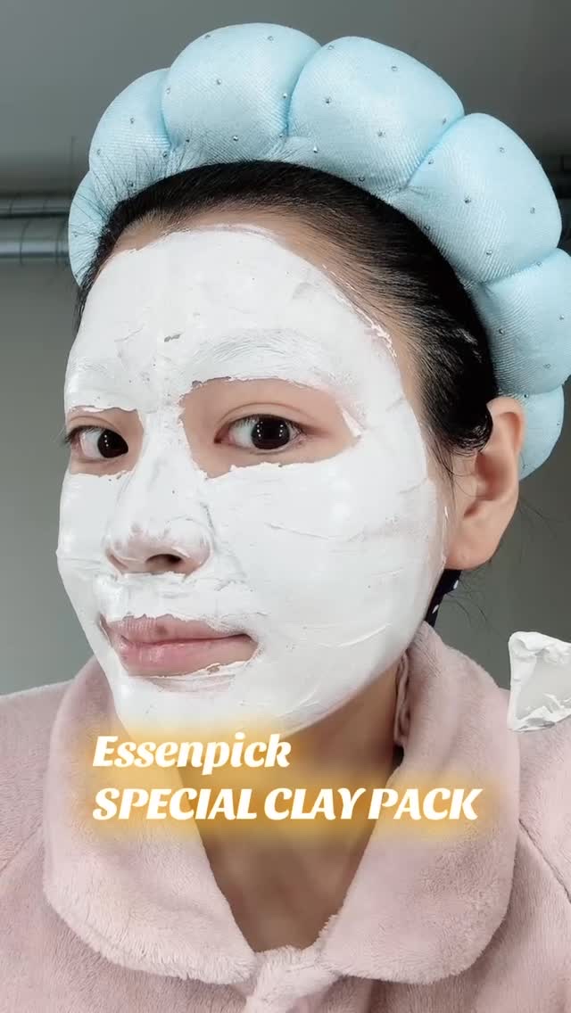 毛穴ケアの効果がある
ホイップクリームみたいなクレイマスク💛
10〜15分後に洗い流すタイプ🤍
他のクレイマスクと違って
ホイップクリームみたいな感じで
乾燥しないのが良い✨

#EssenPick #NoMessNoStress #C