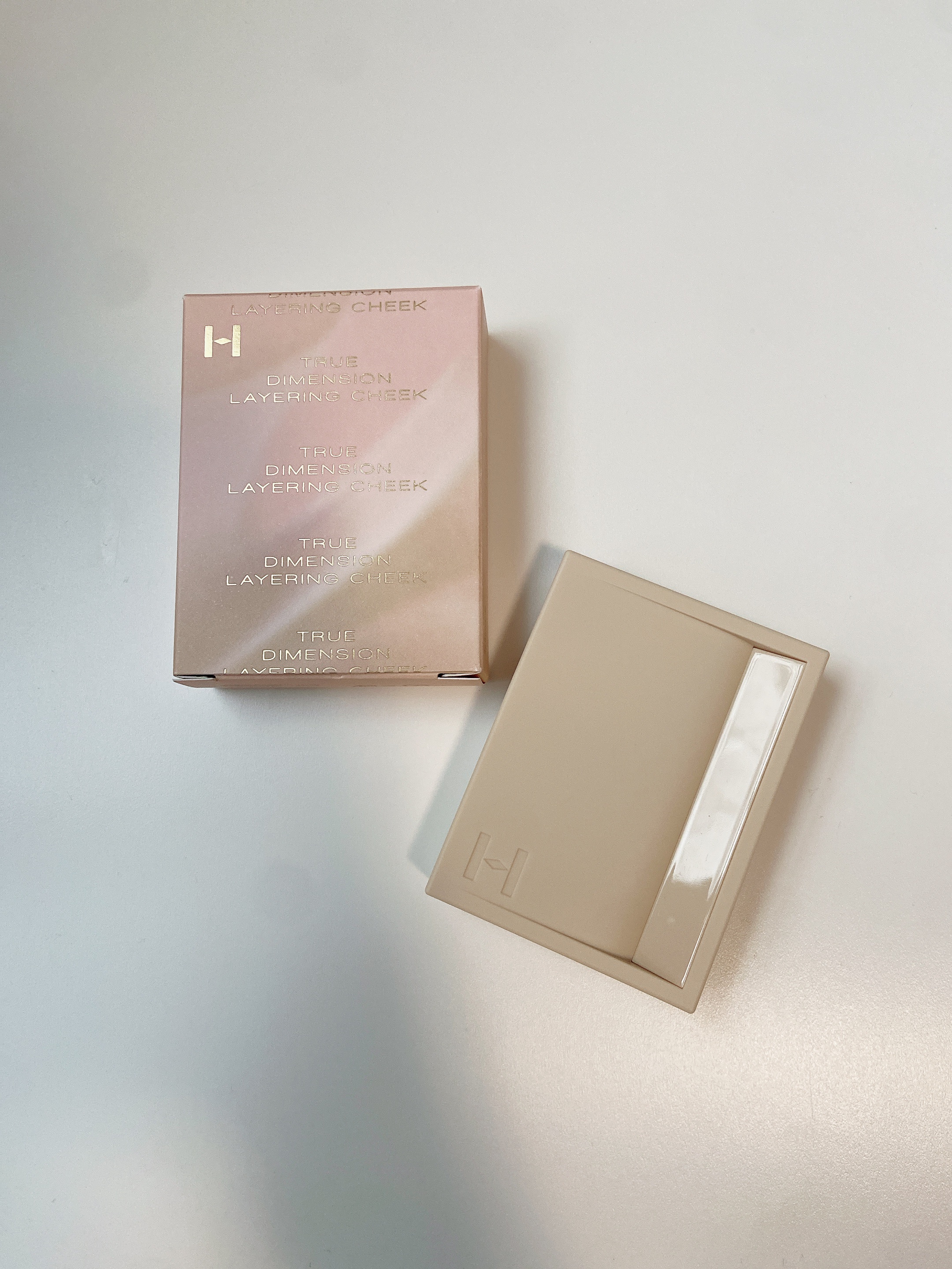 トゥルーディメンションレイヤリングチーク/hince/パウダーチークの人気ショート動画