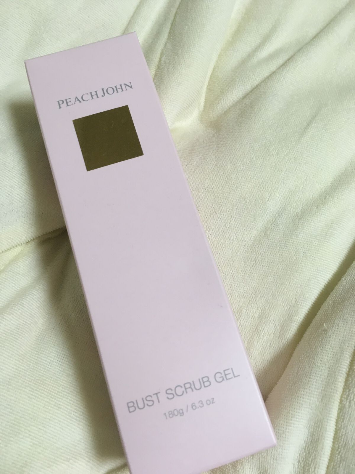 バストスクラブジェル/PEACH JOHN/バストケア・ヒップケアを使ったクチコミ（1枚目）