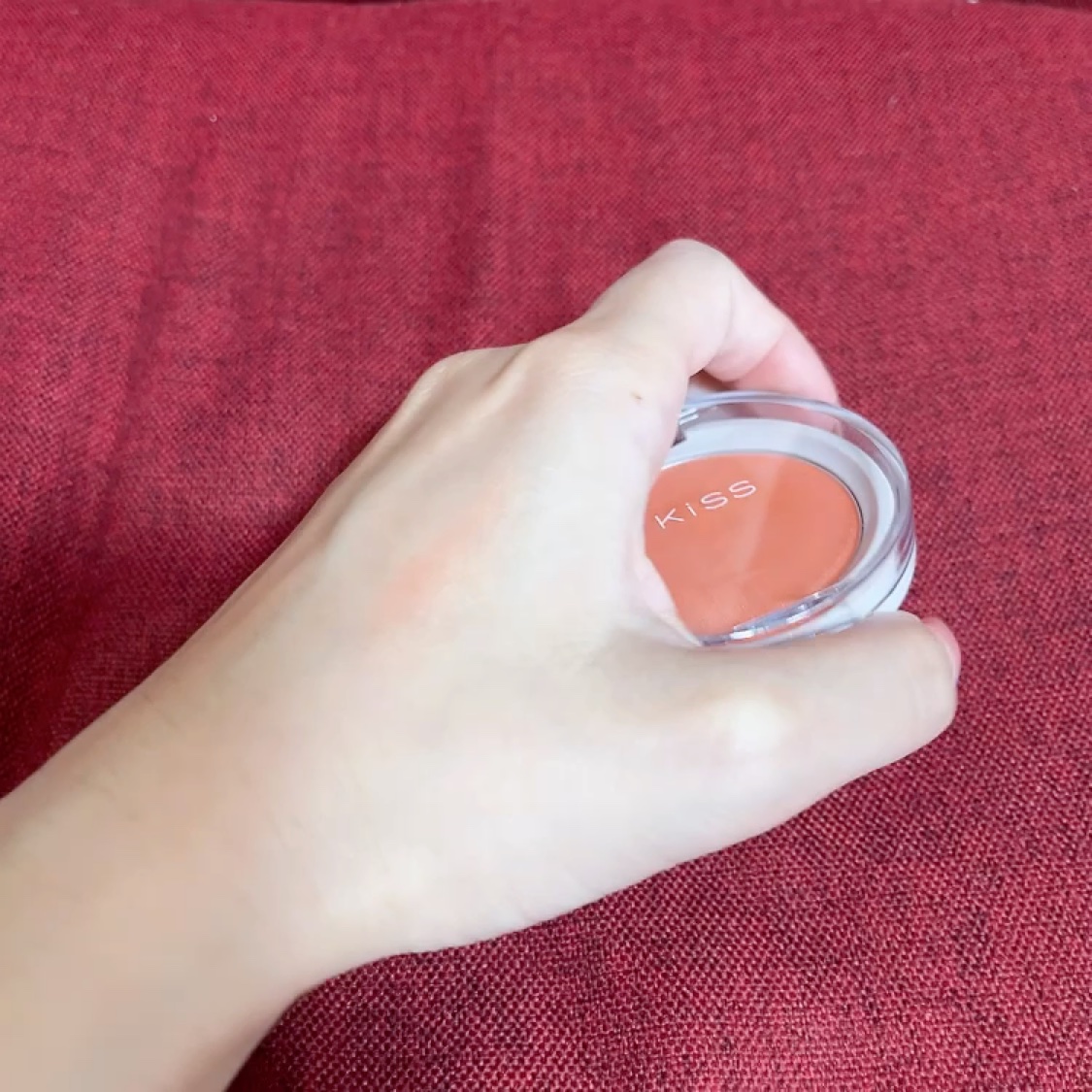 クリアルディ ブラッシュ/KiSS/ジェル・クリームチークの動画クチコミ1つ目