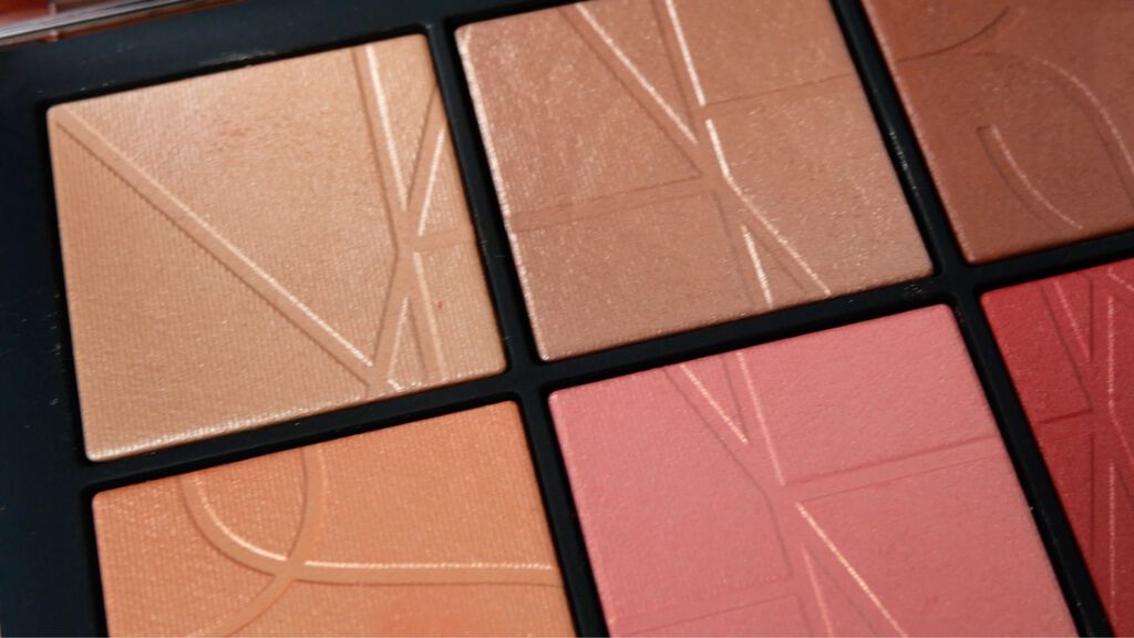 オーガズム オン ザ ビーチ チークパレット/NARS/パウダーチークの動画クチコミ4つ目