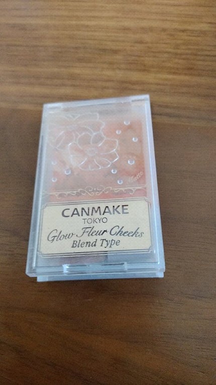 グロウフルールチークス/キャンメイク/パウダーチークの人気ショート動画